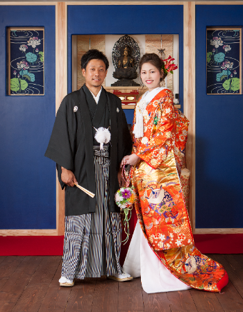 婚礼色打掛二人